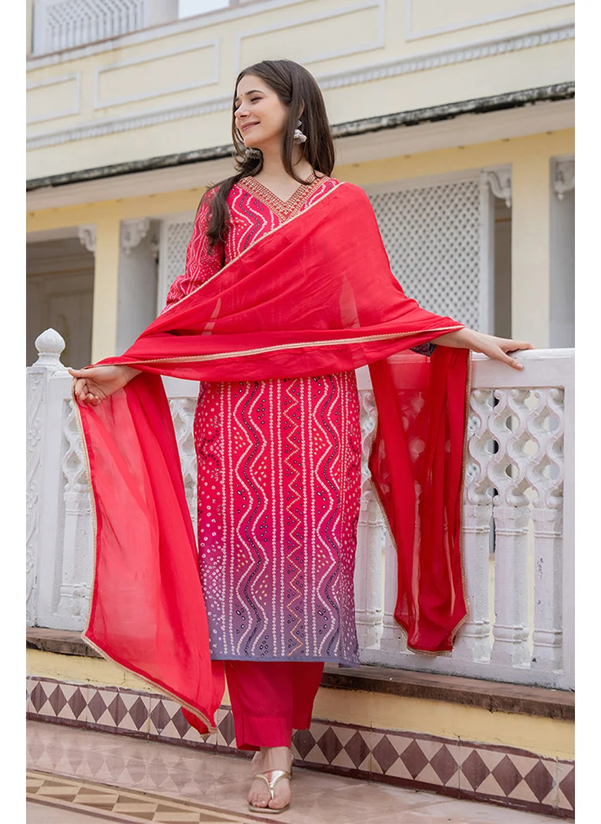 زيري سوق Red Embroidered Solid Rayon Blend Straight Kurta Set