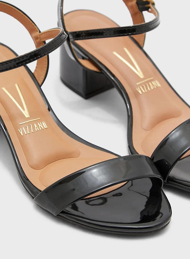 VIZZANO Mckinley Sandals