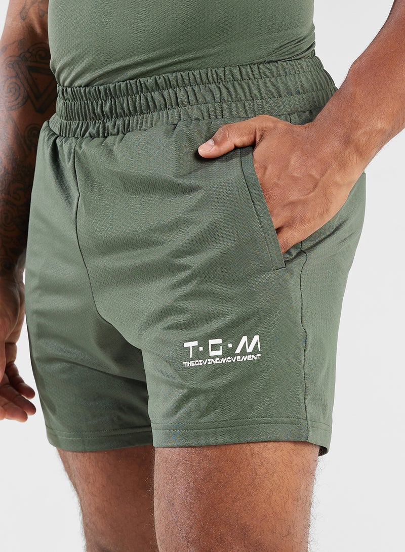 ذا جيفينج موفمنت شورت دراي فيت للاسترخاء - Image 4