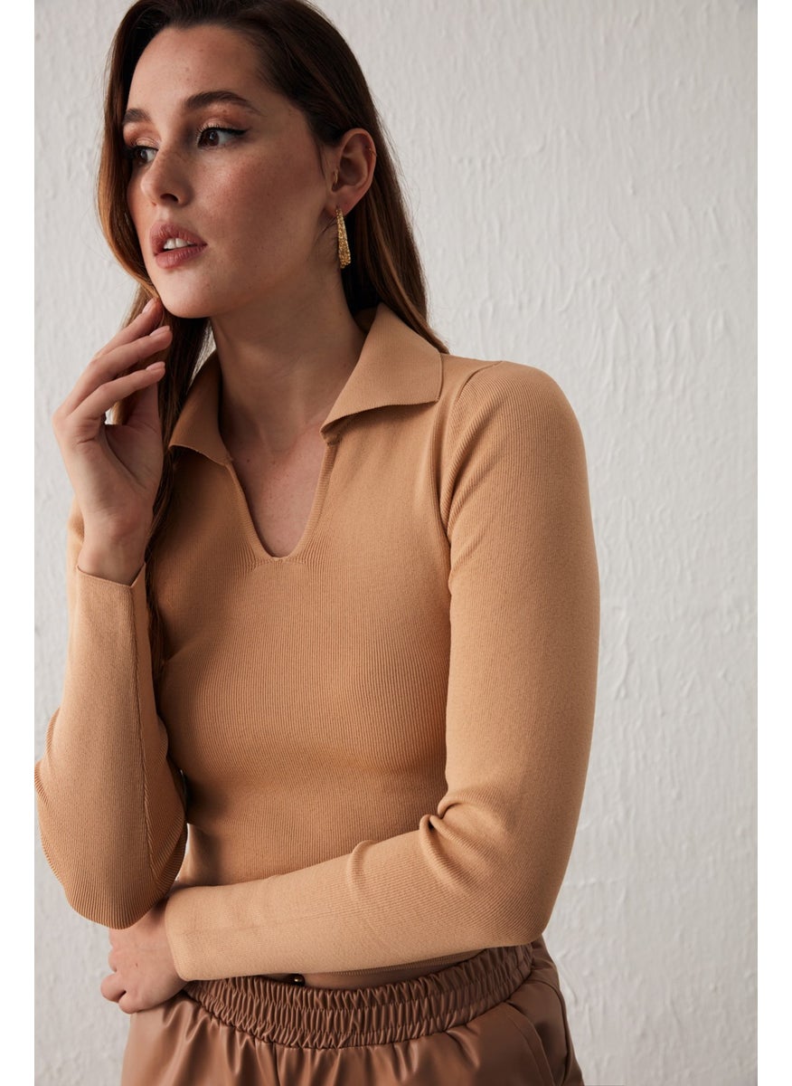 Polo Neck Knitwear - Biscuit - pzsku/ZBEFE8B700CB54359F15DZ/45/_/1740639322/2b097a42-f25e-41ce-b1e5-e69c5604ca01