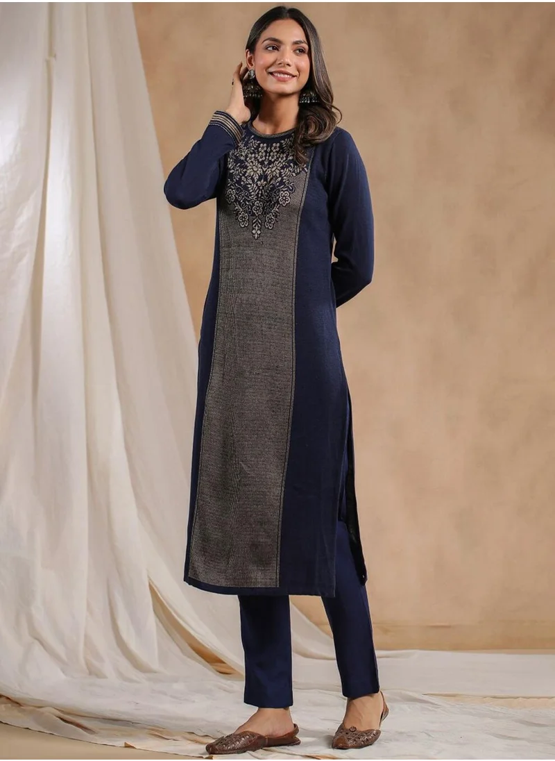 آي شين Women's Navy Polyester Blend Embellished Tunic Straight Fit Kurta