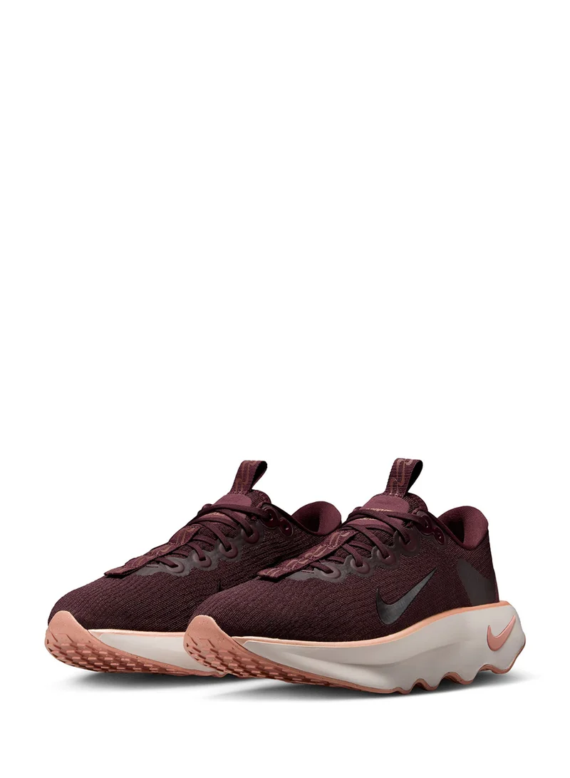Nike Motiva