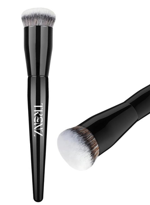 Flat Foundation Brush for Even Coverage, perfect for applying and blending liquid or powder foundation for a flawless finish, makeup brush, foundation brush, flat foundation brush, makeup brushes, makeup brushes, brushes, make up tool, makeup essentials, big makeup brush, foundation blending, professional makeup brush.