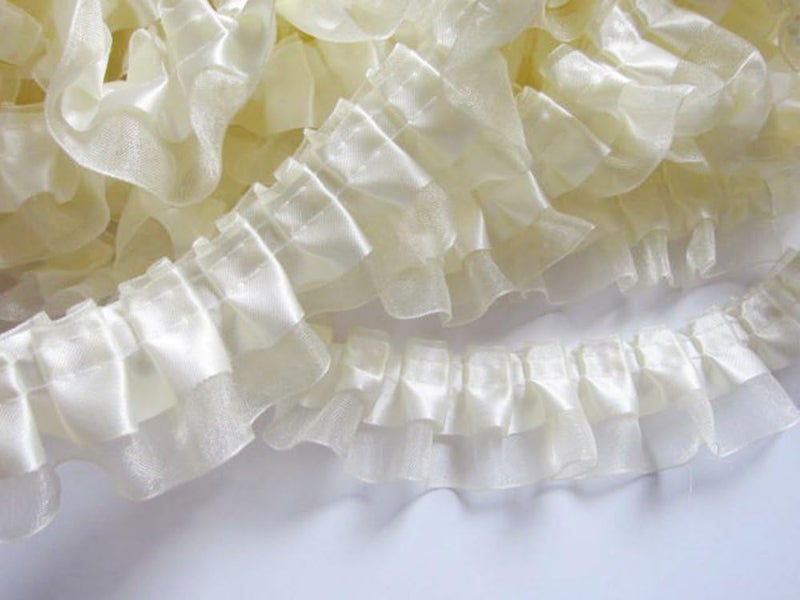 YYCRAFT YCRAFT Pack of 5y Two Tone Satin Organza Lace Edge Trim 1.5" Wedding Ribbon Sewing-Ivory - Image 1