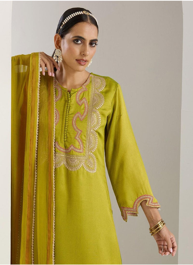 ISHIN Women's Green Polyester Blend Printed Tunic Full Length Palazzo Straight Fit Kurta Set  - Image 2