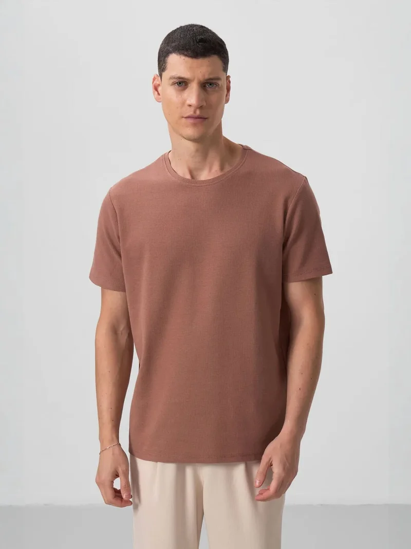 تومي لايف TOMMY Men's Regular Fit Crew Neck T-Shirt