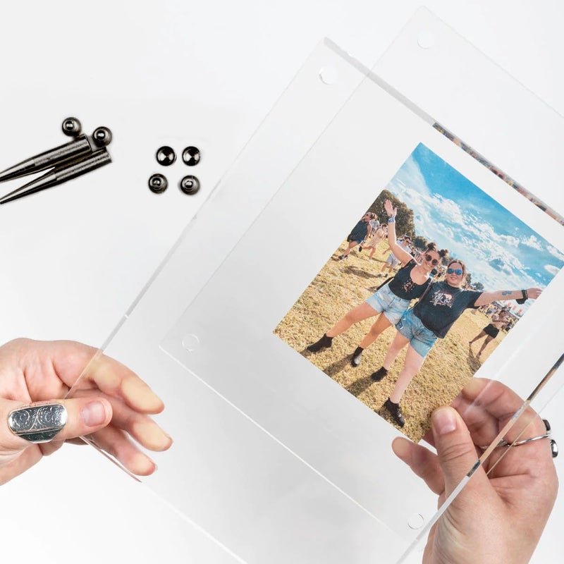 Wexel Art 8x10" Clear UV Grade Acrylic Tabletop Floating Picture Frame Display with Graphite Hardware for Art and Photos - Image 2