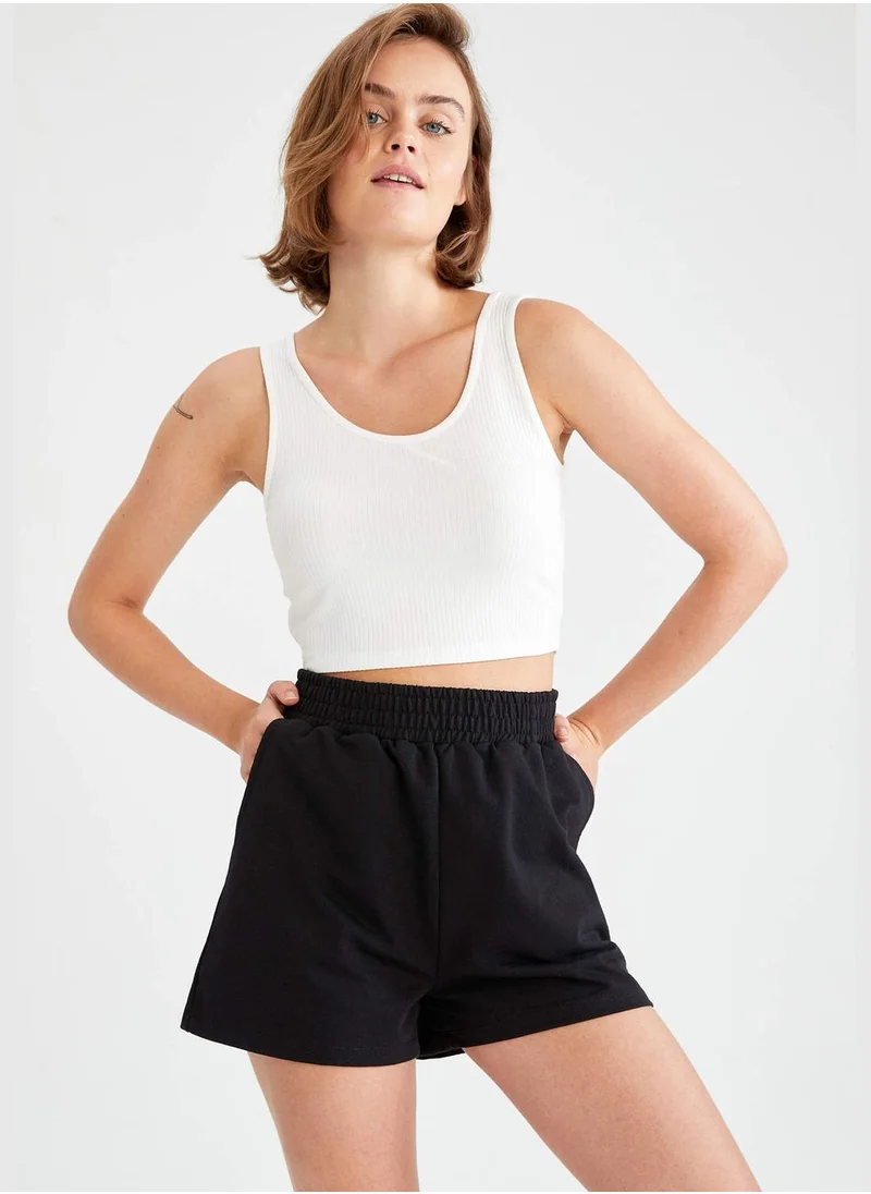 DeFacto Relax Fit Elasticated Waist Mini Short With Pocket Details