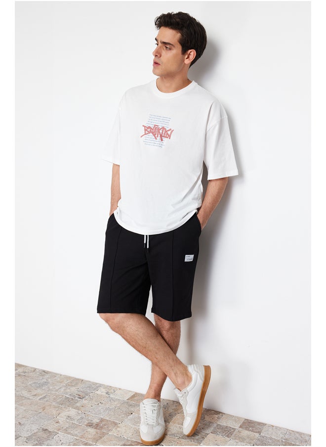 trendyol Black Regular/Regular Fit Ribbed Labeled Elastic Waist Shorts TMNSS24SR00017  - Image 2