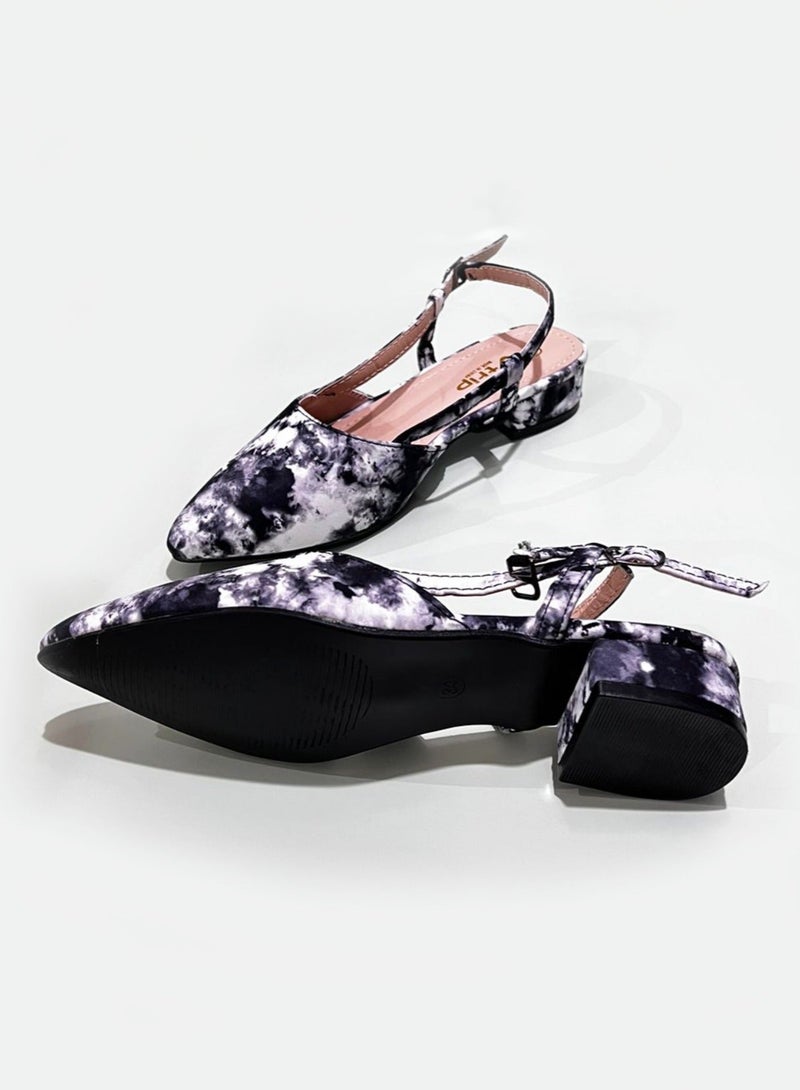 Trip Open-toe low-heeled shoe with ankle strap - Image 4