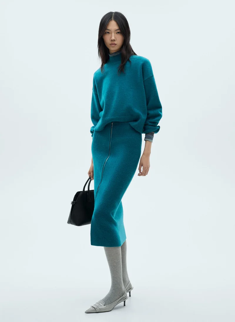 مانجو Perkins Neck Knitted Sweater