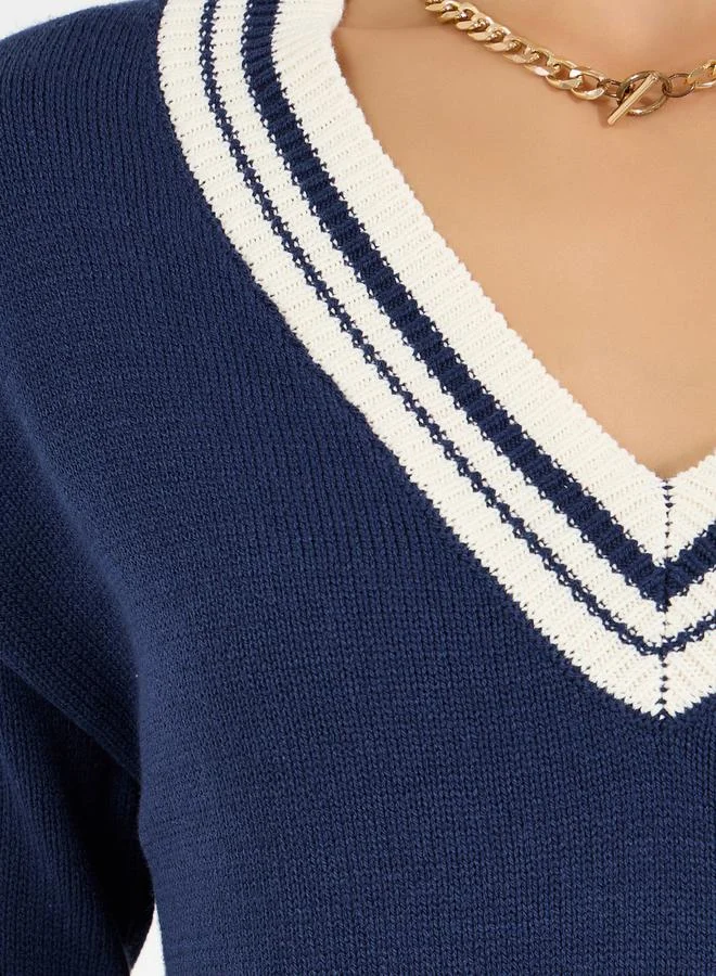 Styli Navy V-Neck Dress