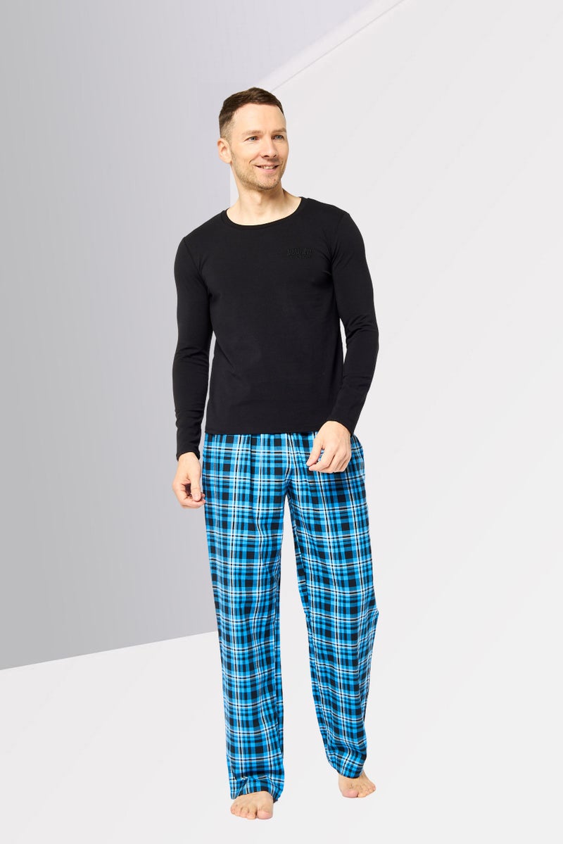 MOSCHINO Men 2 Pcs Embroidered Logo Long Sleeves Top And Plaid Pajama Set, Multicolor - Image 2