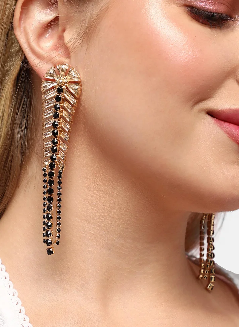 SOHI Intricate Beauty Enchanting Artificial Drop Earring Jewellery