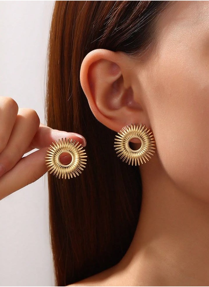 Rwnq Sun disc shaped hoop made of stainless steel that is resistant to rust and discoloration.Women's accessory  - Image 1