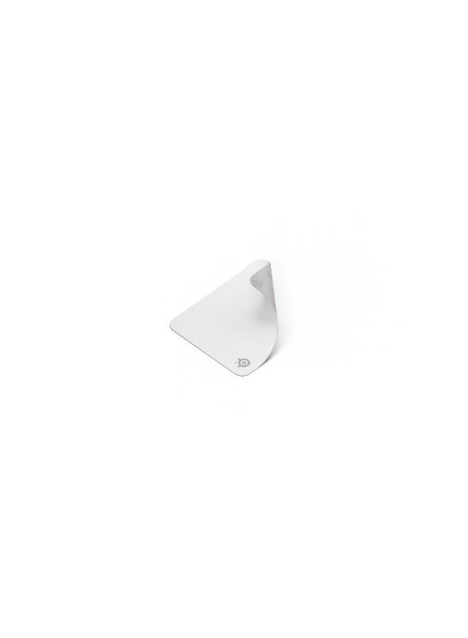 steelseries QcK Cloth Gaming Mouse Pad - Exclusive Micro-Woven Surface - Optimized for Gaming Sensors - Maximum Control - Size M - White - Image 3