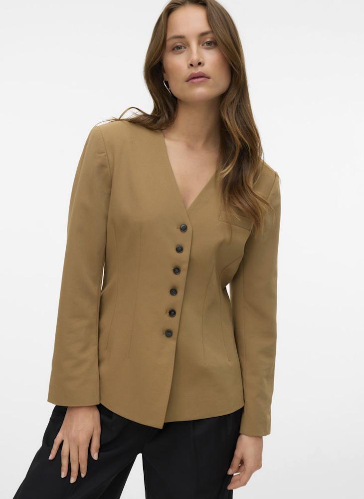 VERO MODA Button Detailed Spread Collar Blazer - Image 1