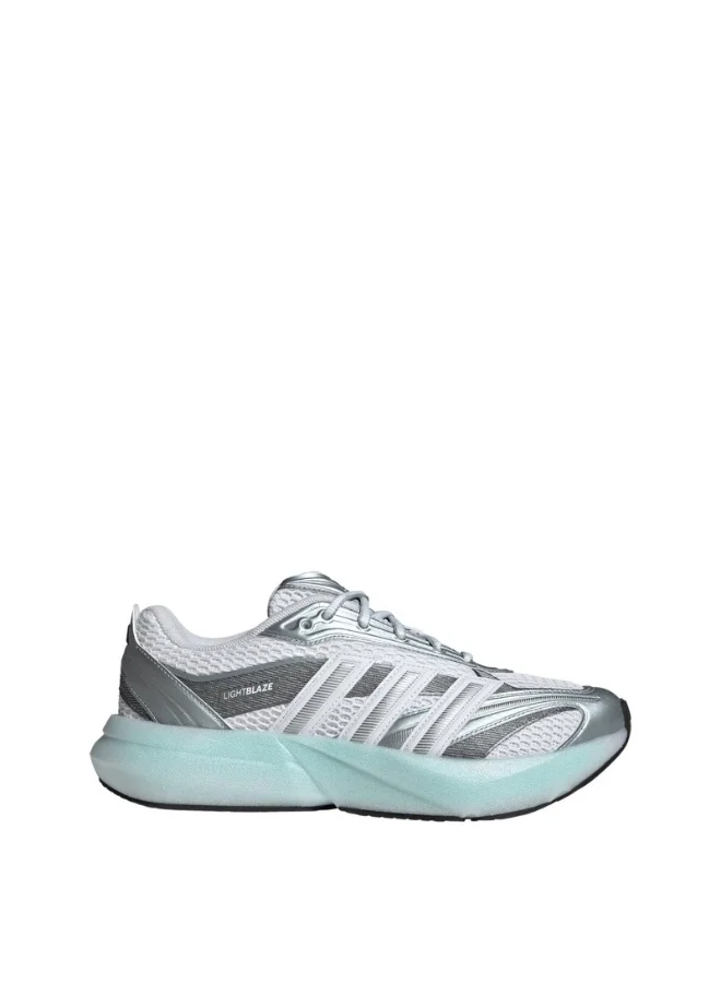 adidas أحذية رياضية نسائية لايت بليز جلو دبليو بيضاء