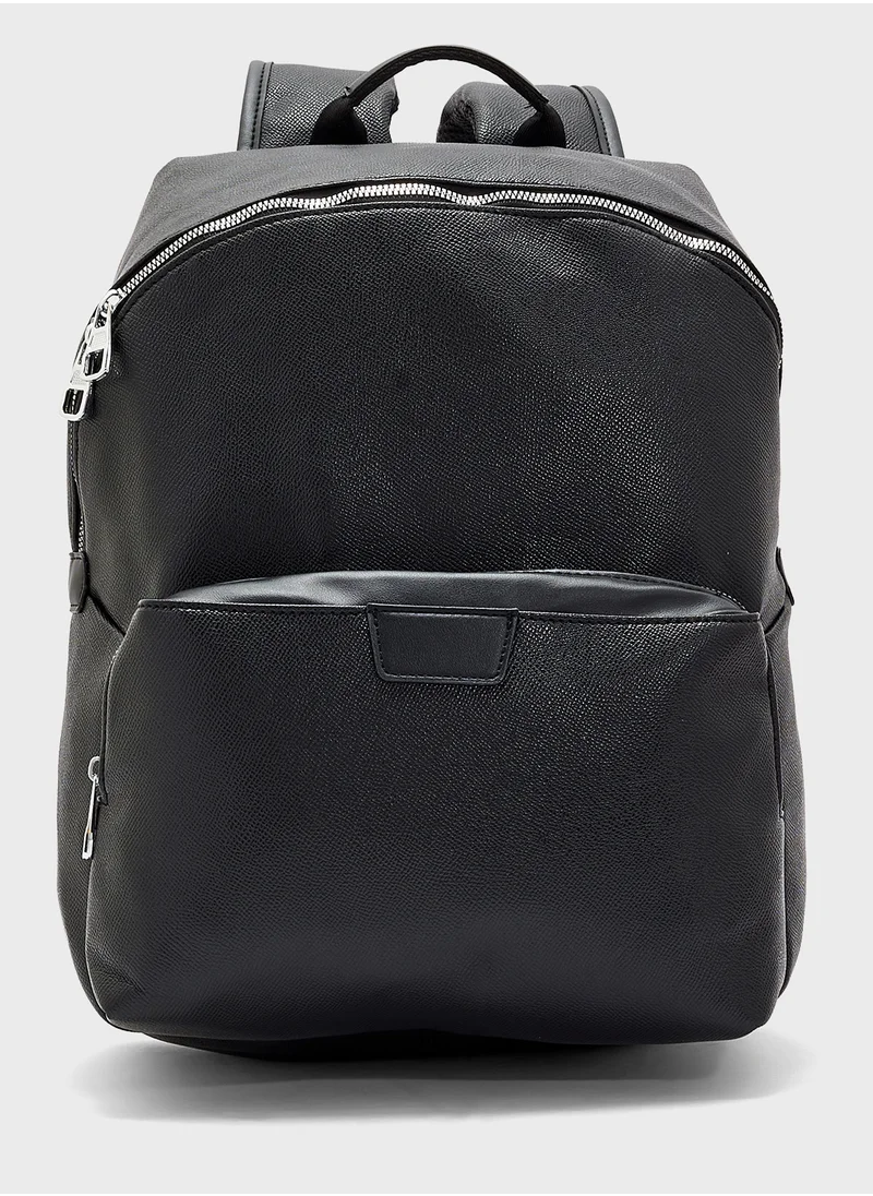 Robert Wood Casual Backpack