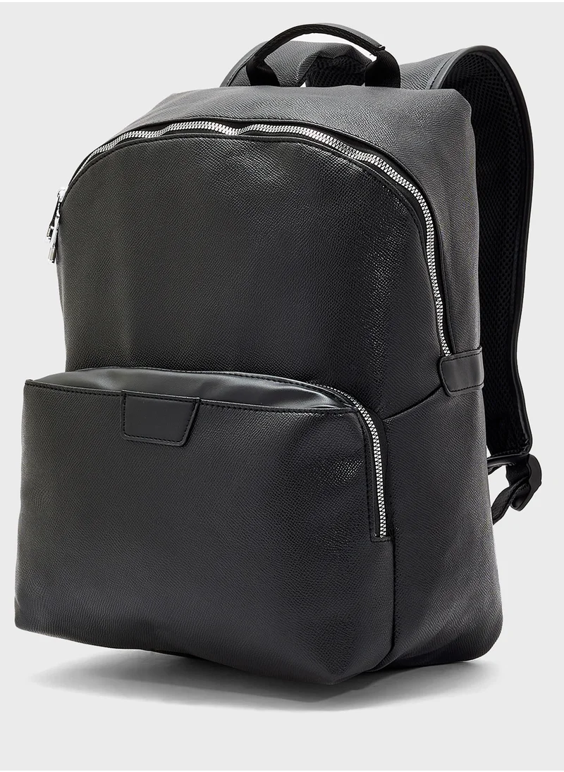 Robert Wood Casual Backpack