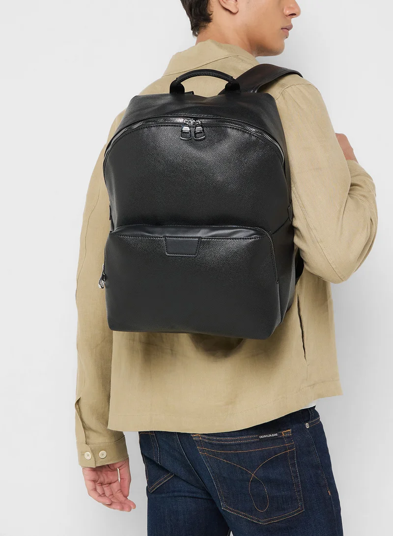 Robert Wood Casual Backpack