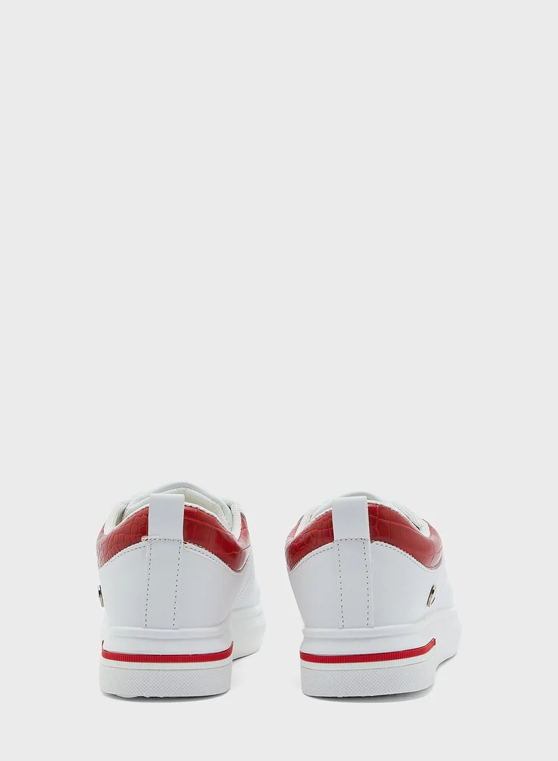 shoexpress Casual Low Top Sneakers