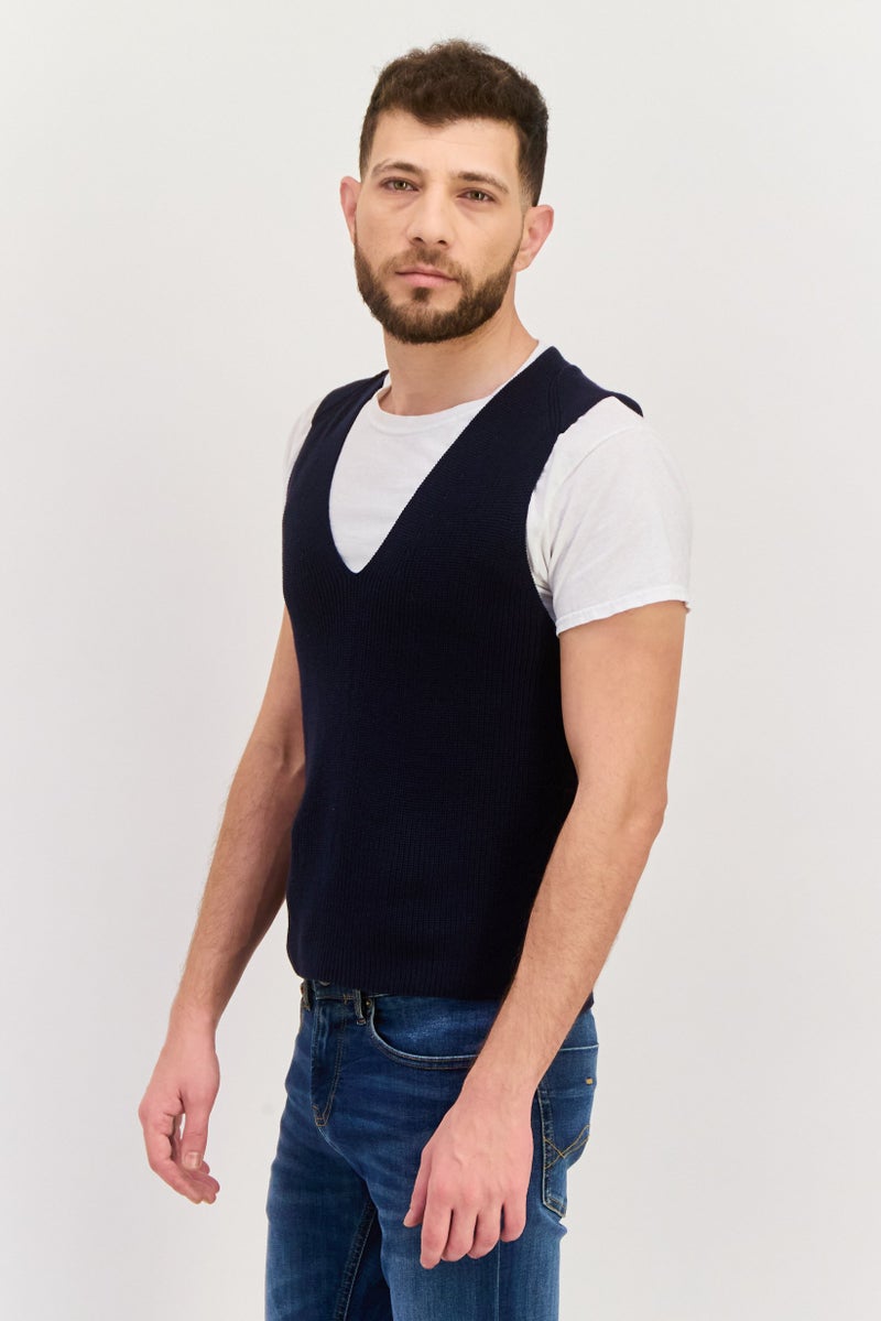 ESPRIT سترة صوفية بدون أكمام على شكل حرف V للرجال، لون أزرق داكن - Image 2