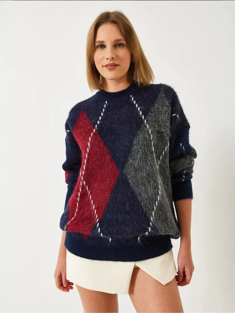 Bianco Lucci LUCCI Oversized Diamond Printed Sweater