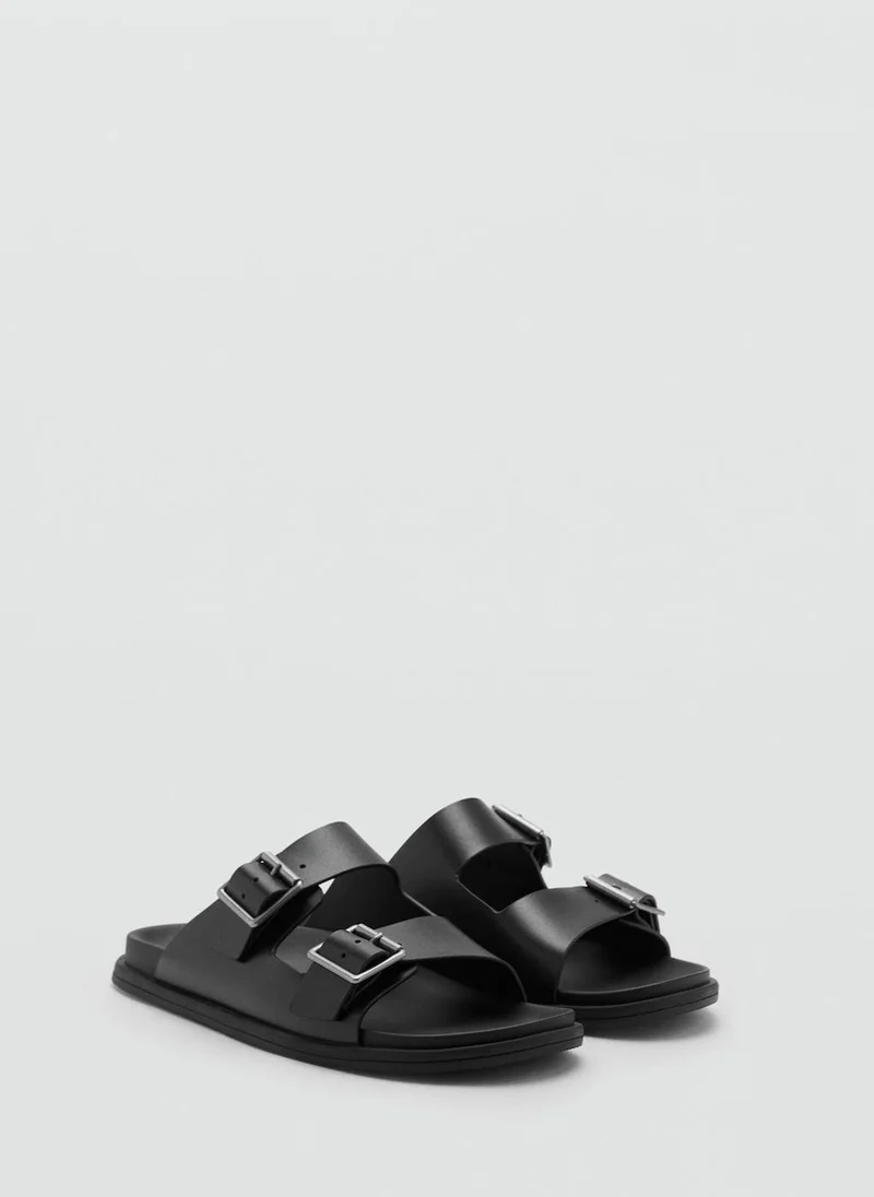 مانجو مان Buckles Leather Sandals