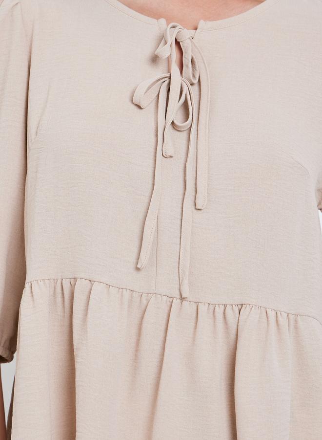 تايك تو طقم بلوزة بأكمام نصفية وكشكش وسروال بطبعة أوراق شجر - Image 4