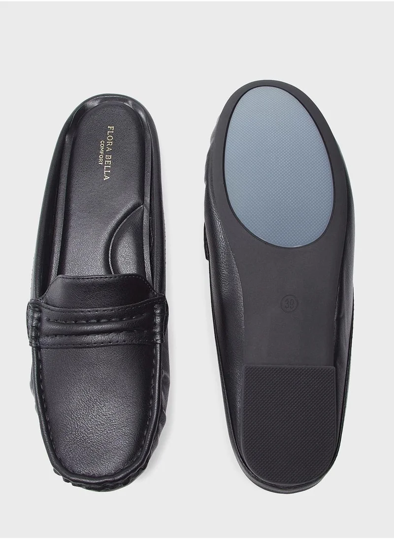 shoexpress Essential Flat Moccasins