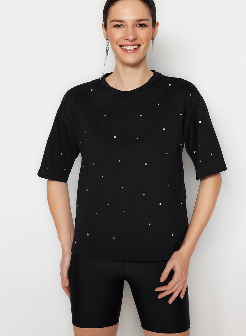 trendyol Black Stone Detailed Relaxed/Wide Relaxed Cut Crew Neck Knitted T-Shirt TWOSS23TS00153 - Image 2