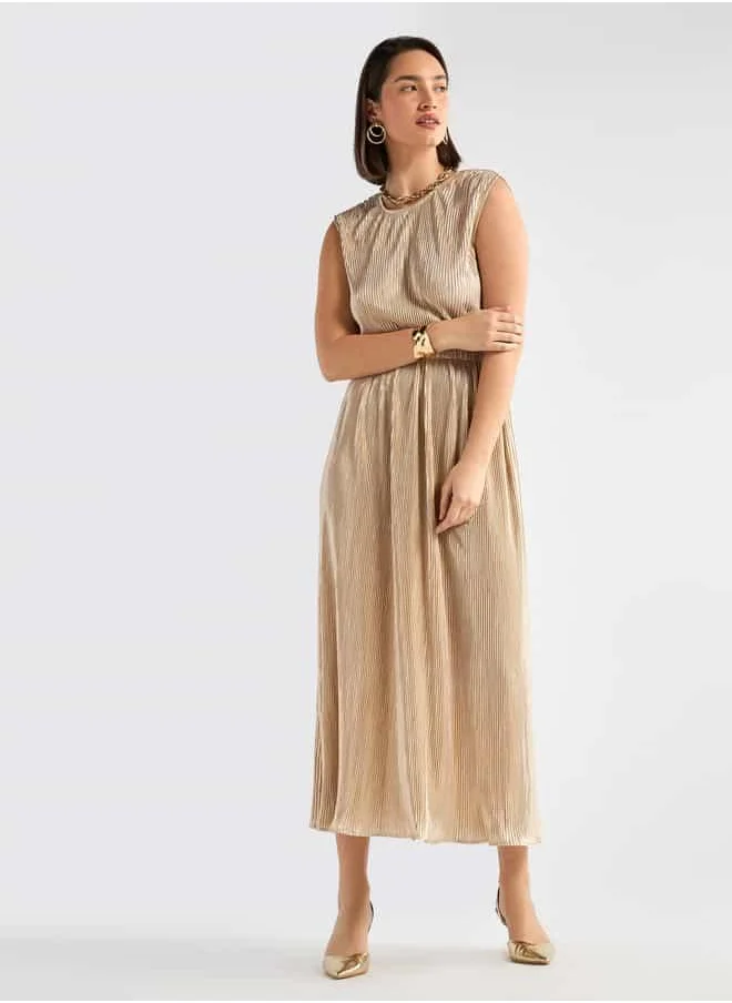 FAV All-Over Pleated Sleeveless Dress with Round Neck