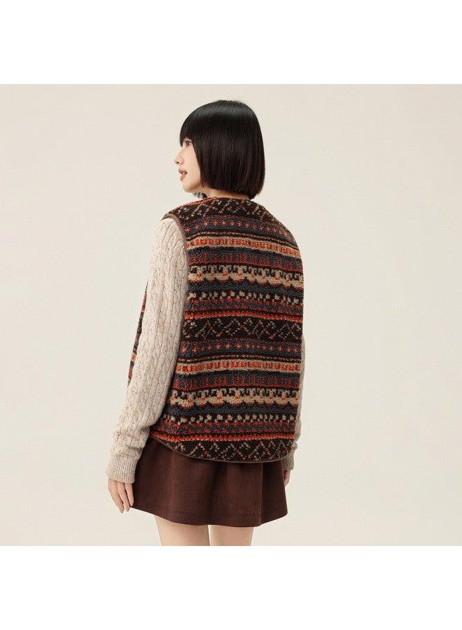Flying in the snow Faux Lamb Wool Vest, 2025 Autumn/winter Round Neck Retro Fair Isle Drop Shoulder Sleeveless Thick Polar Fleece Jacket For Women - Image 4