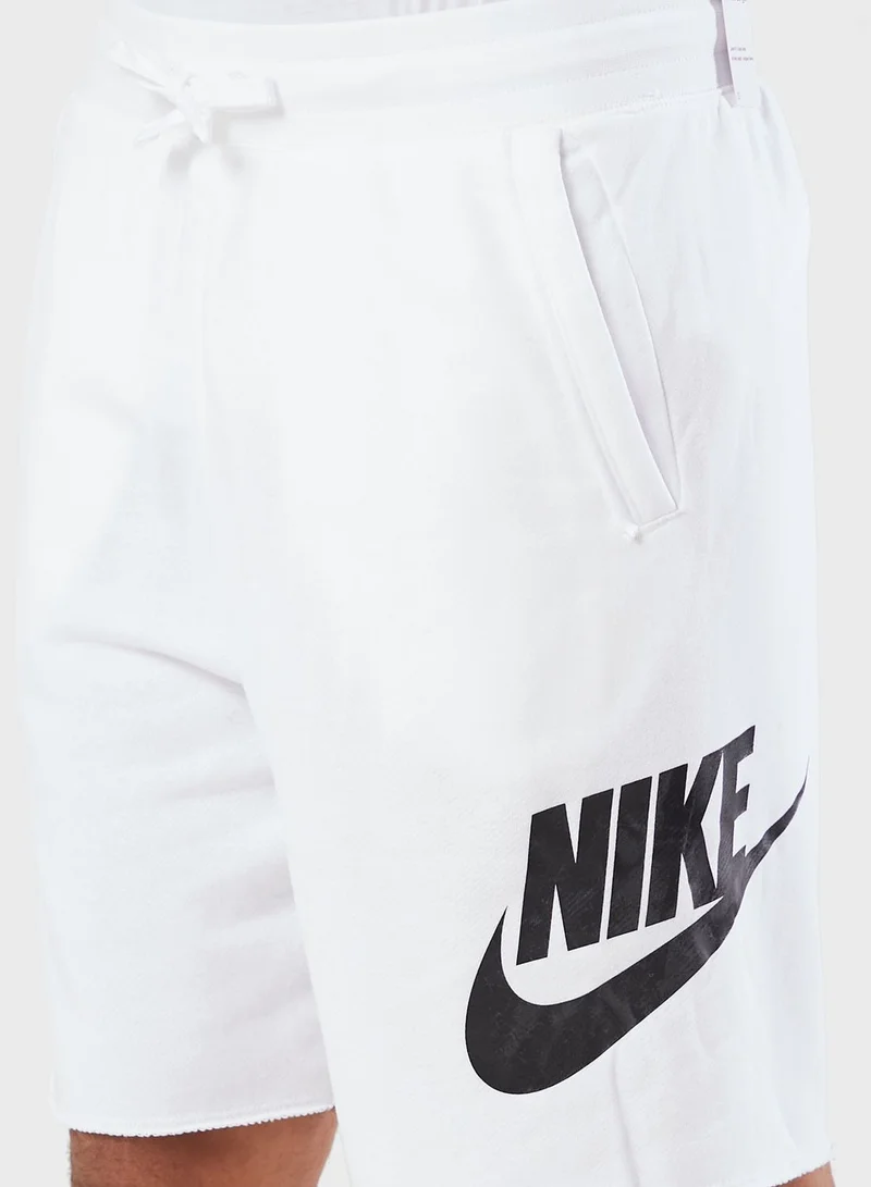 Nike Club Alumni Shorts