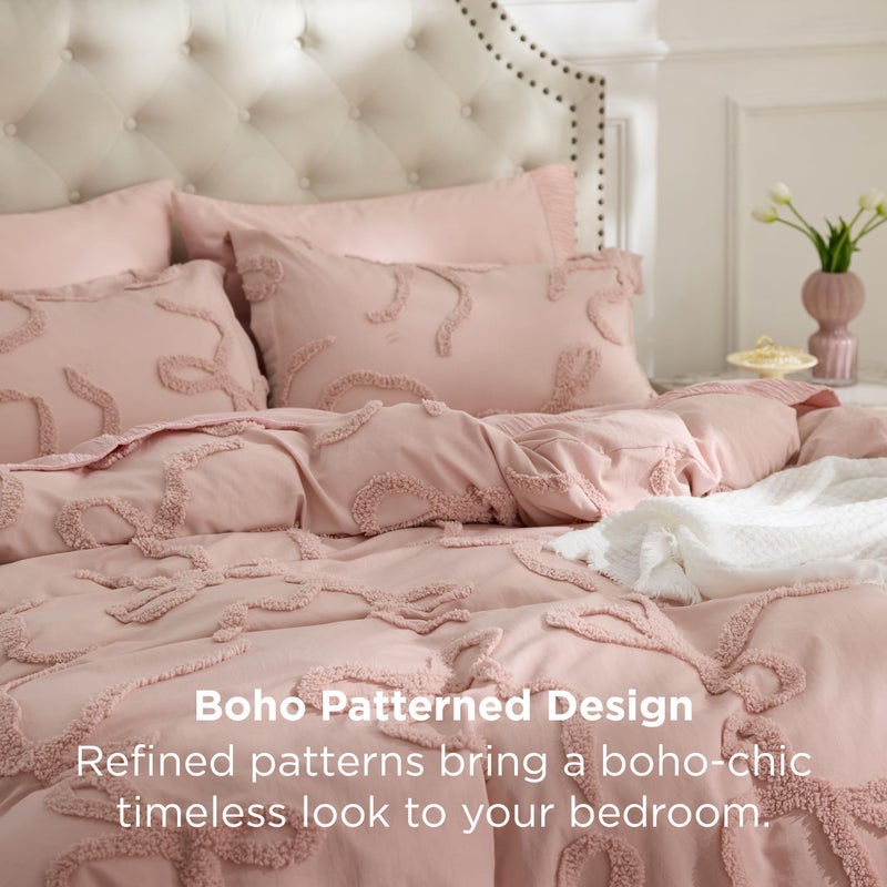 Bedsure Tufted Rose Pink King Comforter Set, GentleSoftâ„¢ 3 Pieces Bow Cute Bedding Pink Room Decor, Gifts for Girls Teens Women, All Seasons, 1 Bed Comforter, 2 Pillow Shams, 104x90 Inches - Image 3