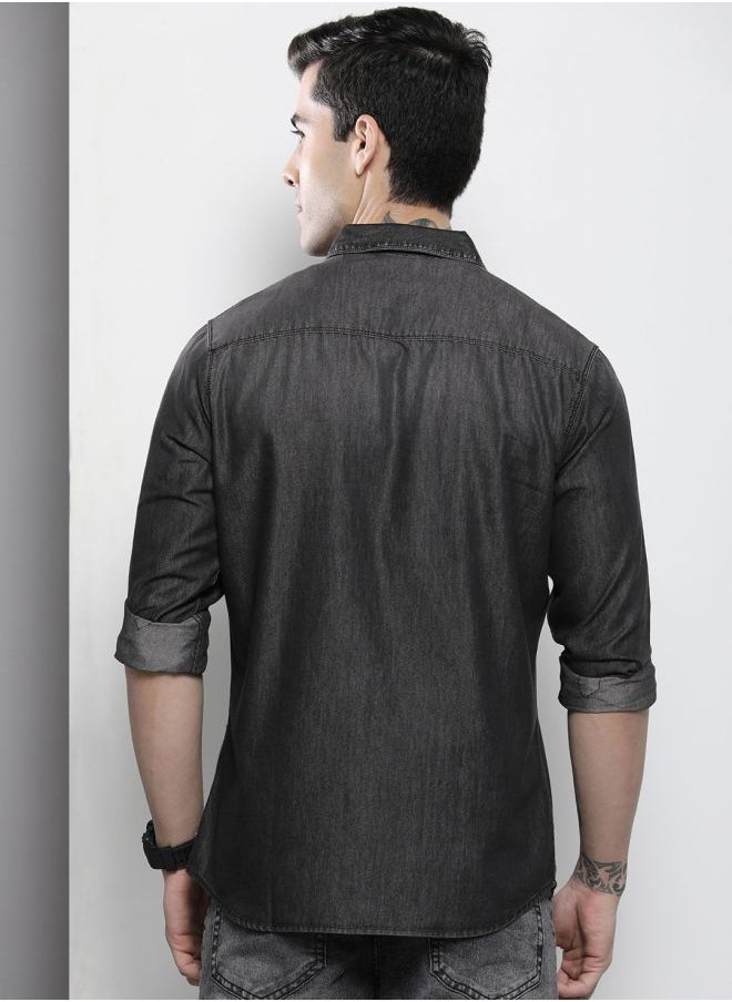 The Indian Garage Co Men Slim Fit Solid Full Sleeves Cutaway Collar Double Flap Pocket Street Wear Denim Shirt  - Image 2