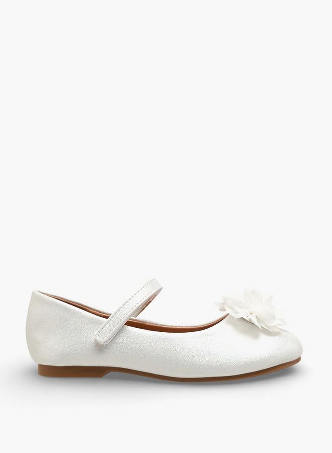 Flora Bella By Shoexpress أحذية ماري جين مزينة بالزهور للفتيات - Image 3