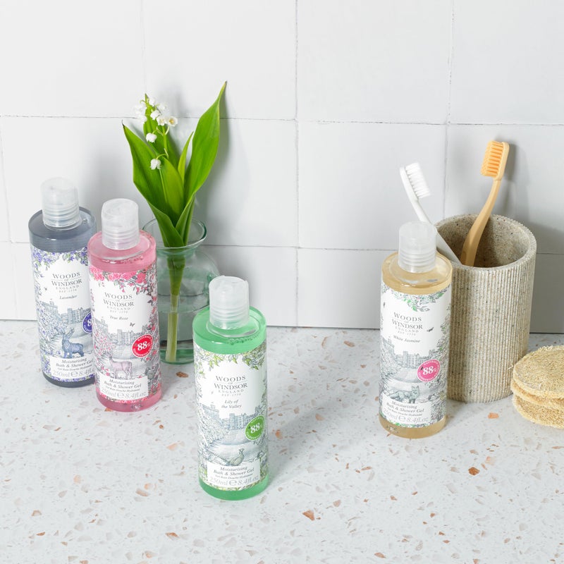 Woods of Windsor Rose Bath and Shower Gel, Womens Shower Gel with Floral White Jasmine and Ylang Ylang Notes, Moisturizing Body Wash for Women with Vitamin E, True Rose Scent 250ml - Image 3