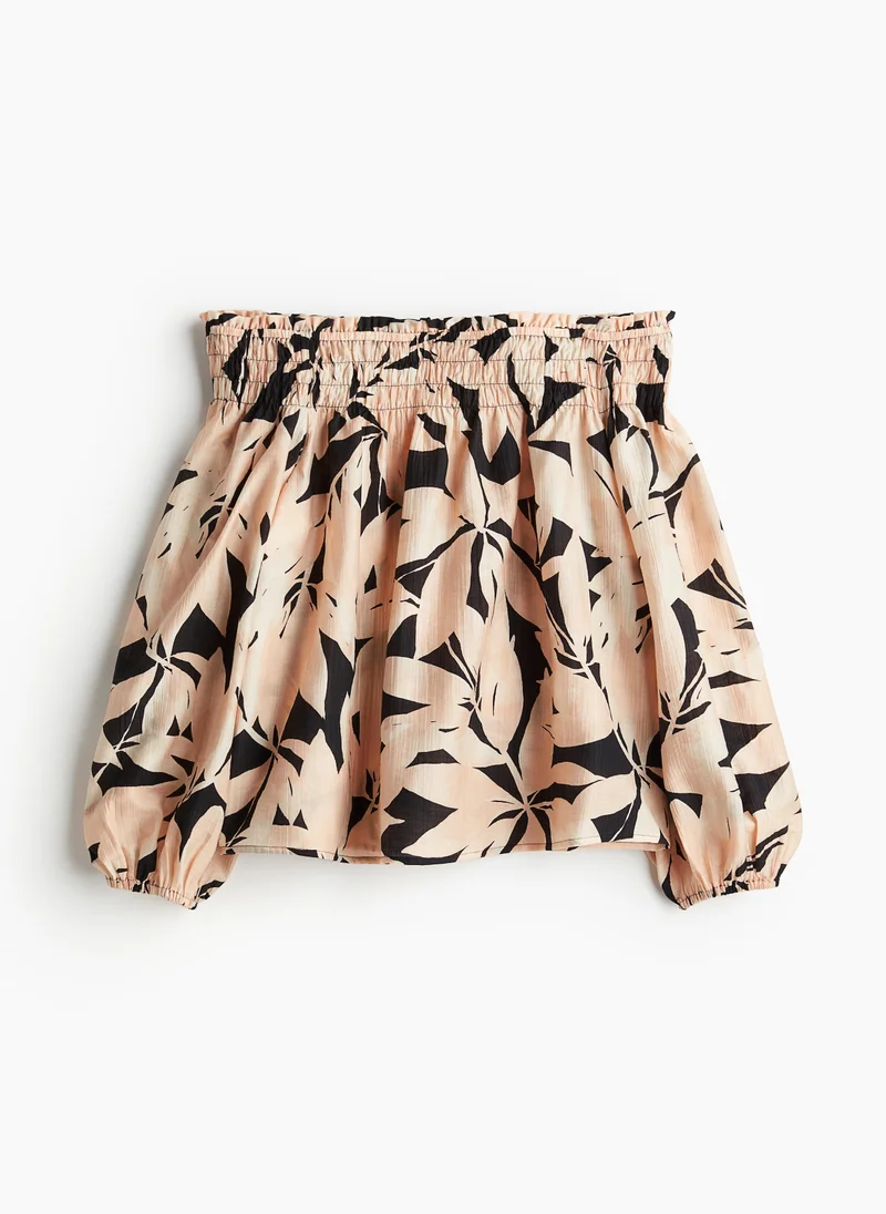 H&M Off-The-Shoulder Blouse