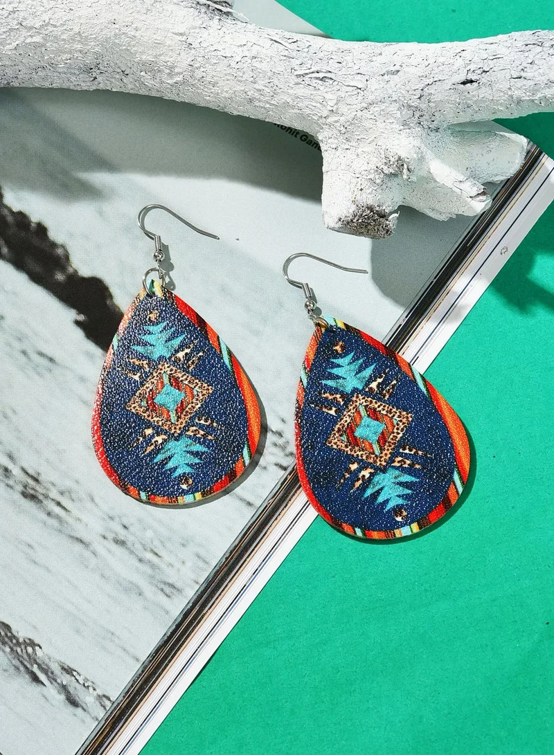 SOHI Silver Plated Designer Drop Earrings