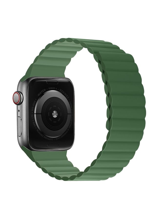Replacement Strap Silicone Magnetic Integrated Short Strap Watch Band For Apple Watch Series 9&8&7 41mm / SE 3&SE 2&6&SE&5&4 40mm / 3&2&1 38mm Green