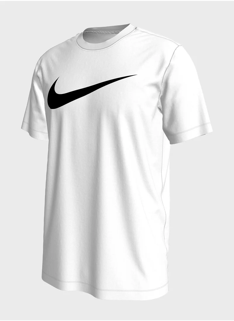 Nike nike tshirt & shorts combo