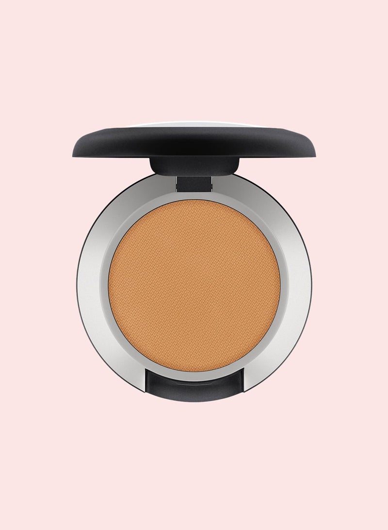 ماك كوزمتيكس ظلال عين باودر كيس - ذيس باجز ار ديزاينر - Image 1