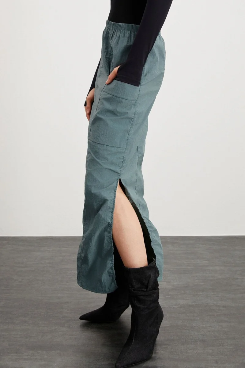 جريميلانج Cheri Women's Elastic Waist Waterproof Parachute Fabric Long Green Skirt