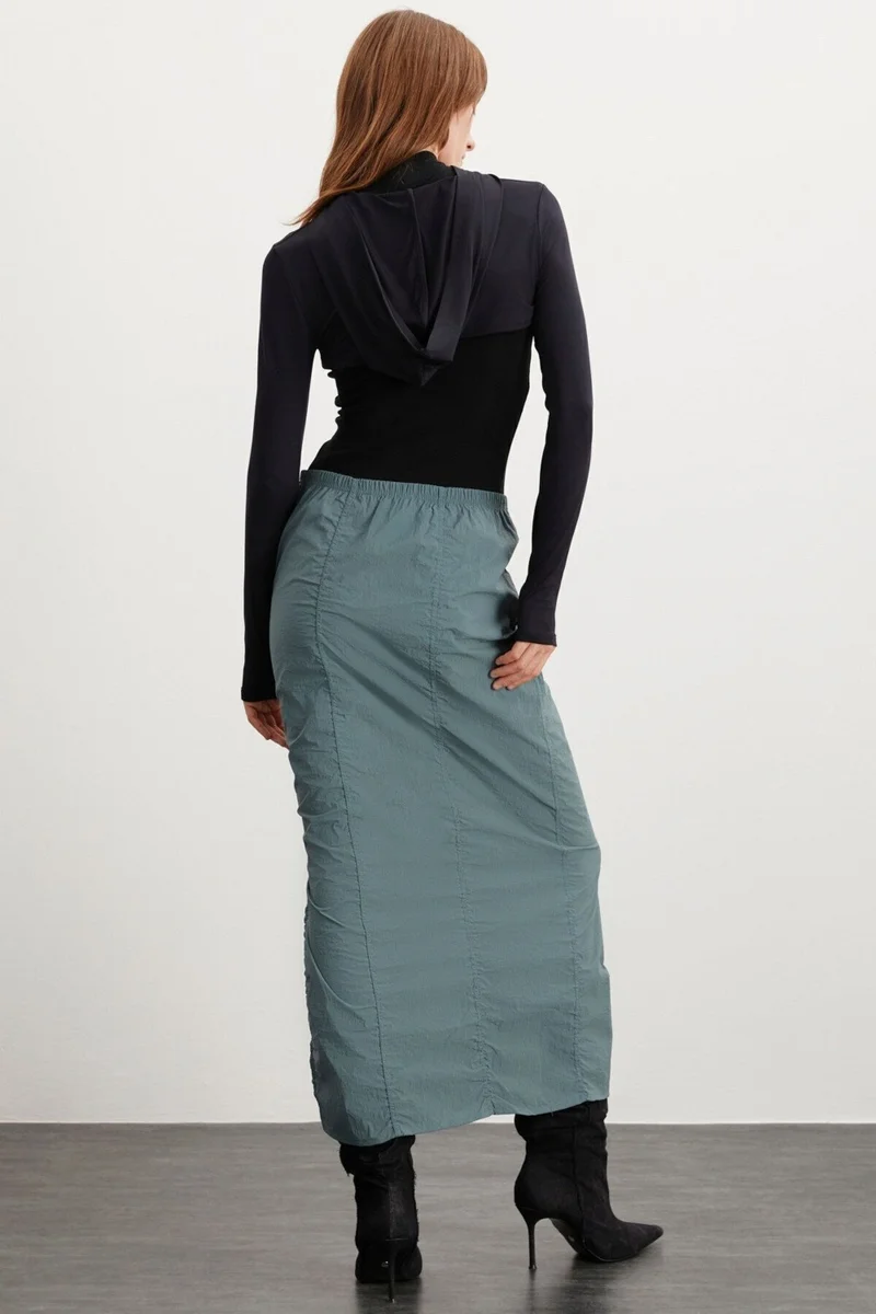 جريميلانج Cheri Women's Elastic Waist Waterproof Parachute Fabric Long Green Skirt