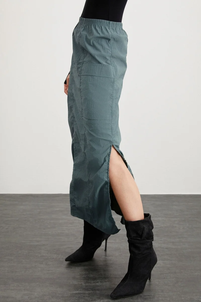 جريميلانج Cheri Women's Elastic Waist Waterproof Parachute Fabric Long Green Skirt