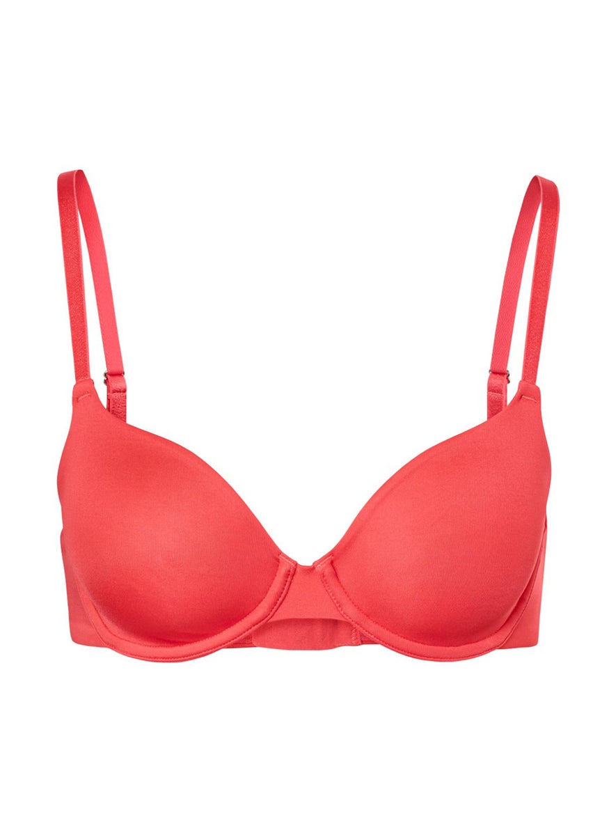 Women Plain Non-Padded Wireless Bra, Red - pzsku/ZBF4B2B521F21B30C5BFCZ/45/_/1737642078/e206940d-c136-4972-a45a-48a6cb0786ce