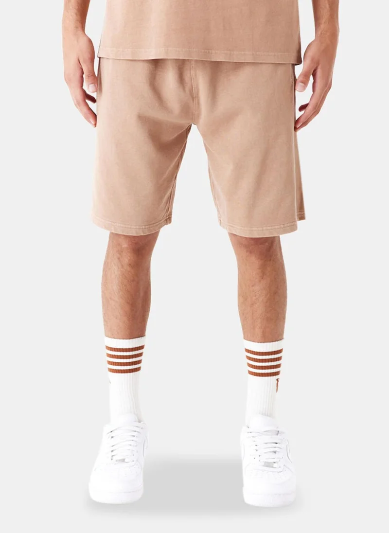 نيو ايرا Men's Washed Logo Shorts