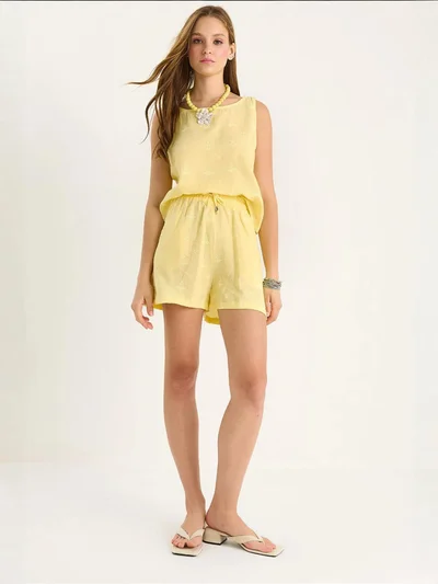 Bianco Lucci LUCCI Short High Waist Two-Piece Coord Set with Button Closure